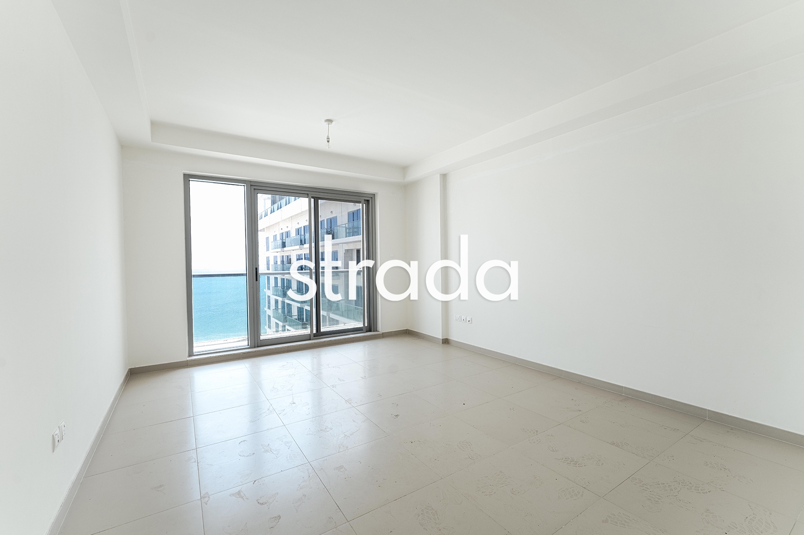 RENOVATION OPPORTUNITY | FULL SEA VIEW AND CASINO