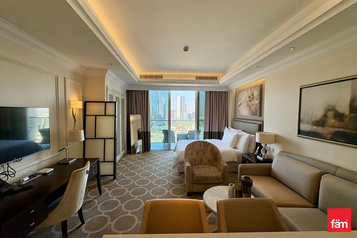 Bills Included Spacious Studio with Balcony