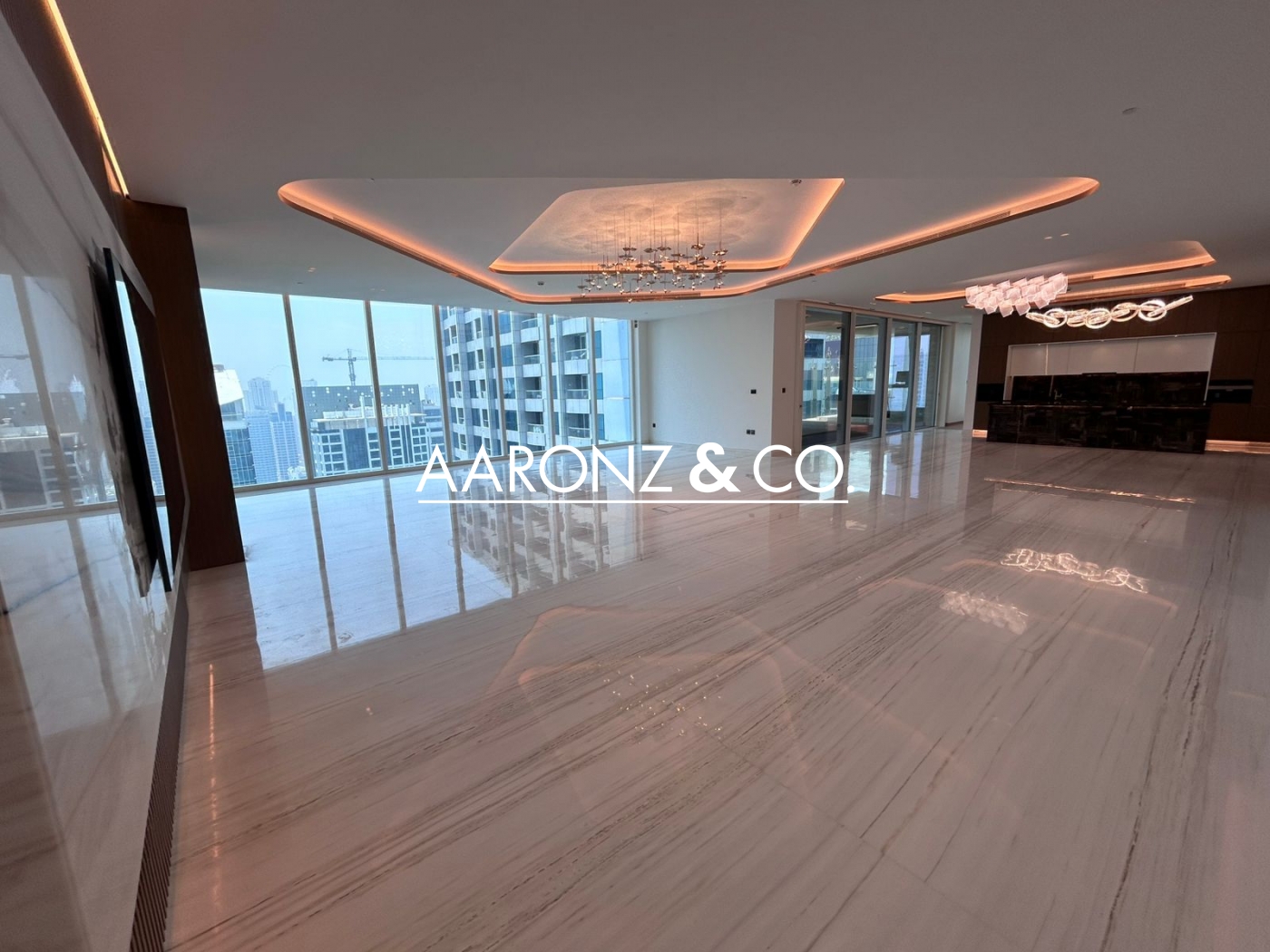 Luxury Penthouse | Stunning View | Newest Building