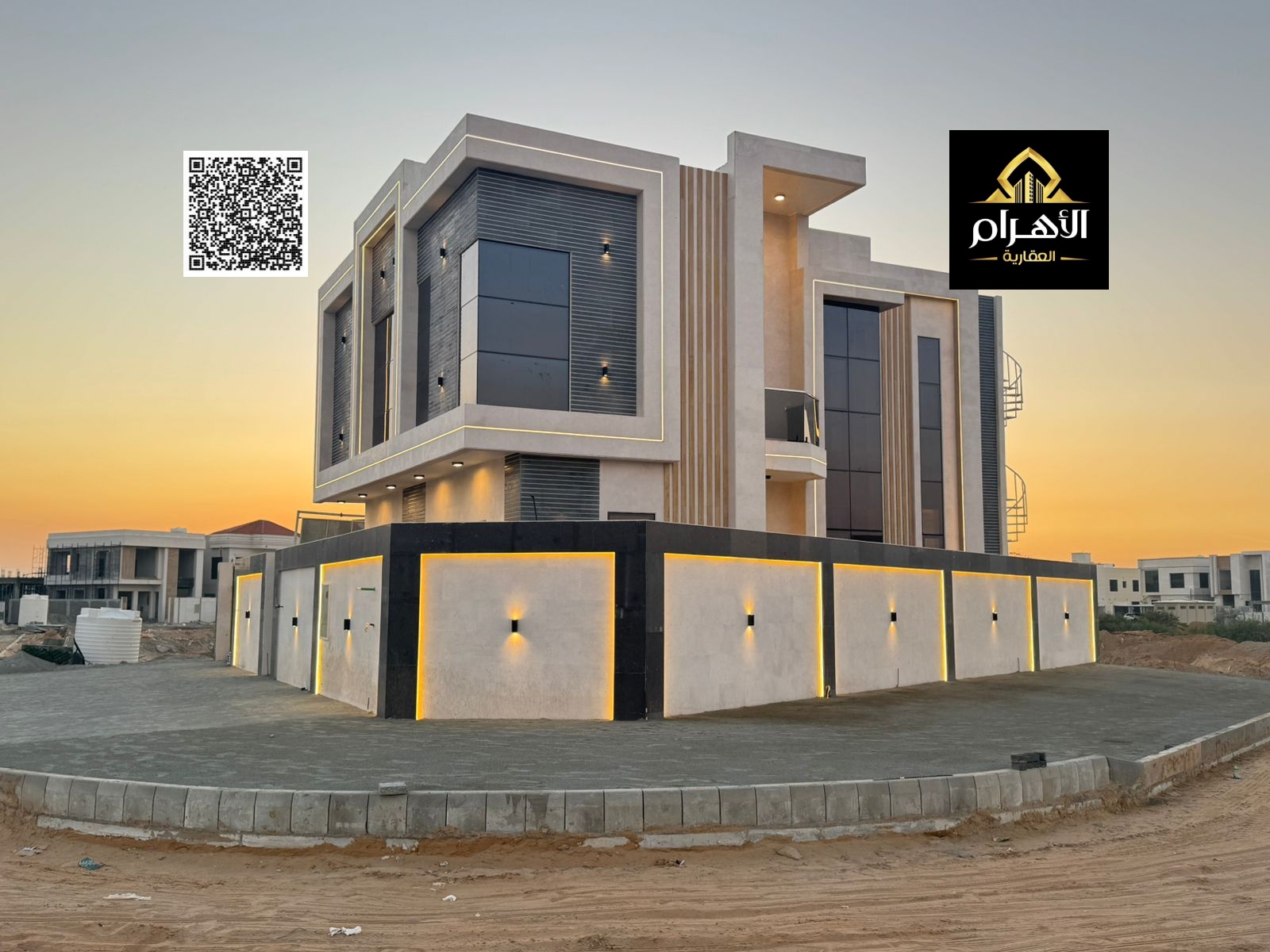 Luxury corner villa for sale in Al Helio 2 area - Ajman, including registration fees. A unique opportunity to own a corner villa with an elegant desig