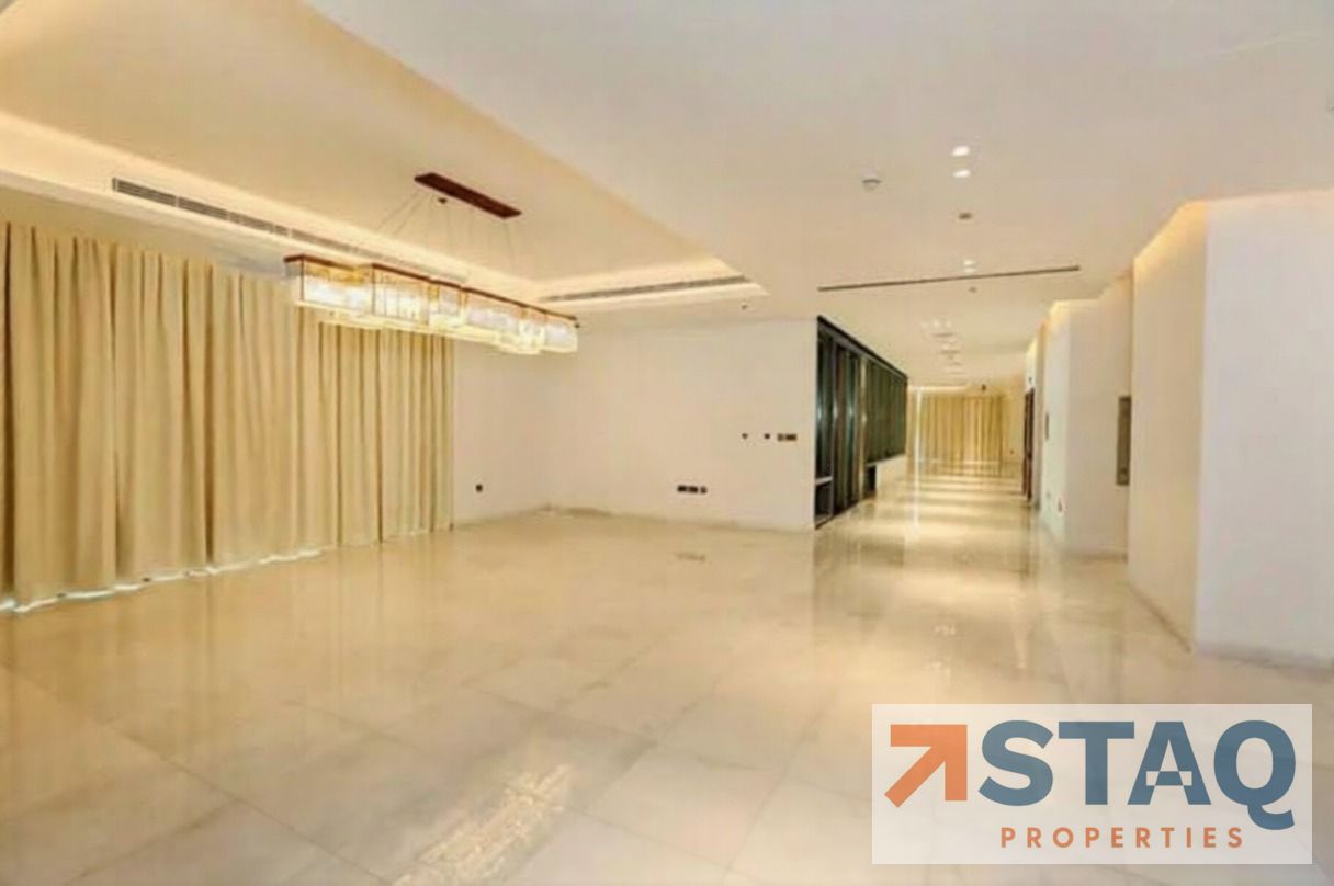 LUXURIOUS PENTHOUSE | BIGGEST LAYOUT| READY TO MOVE