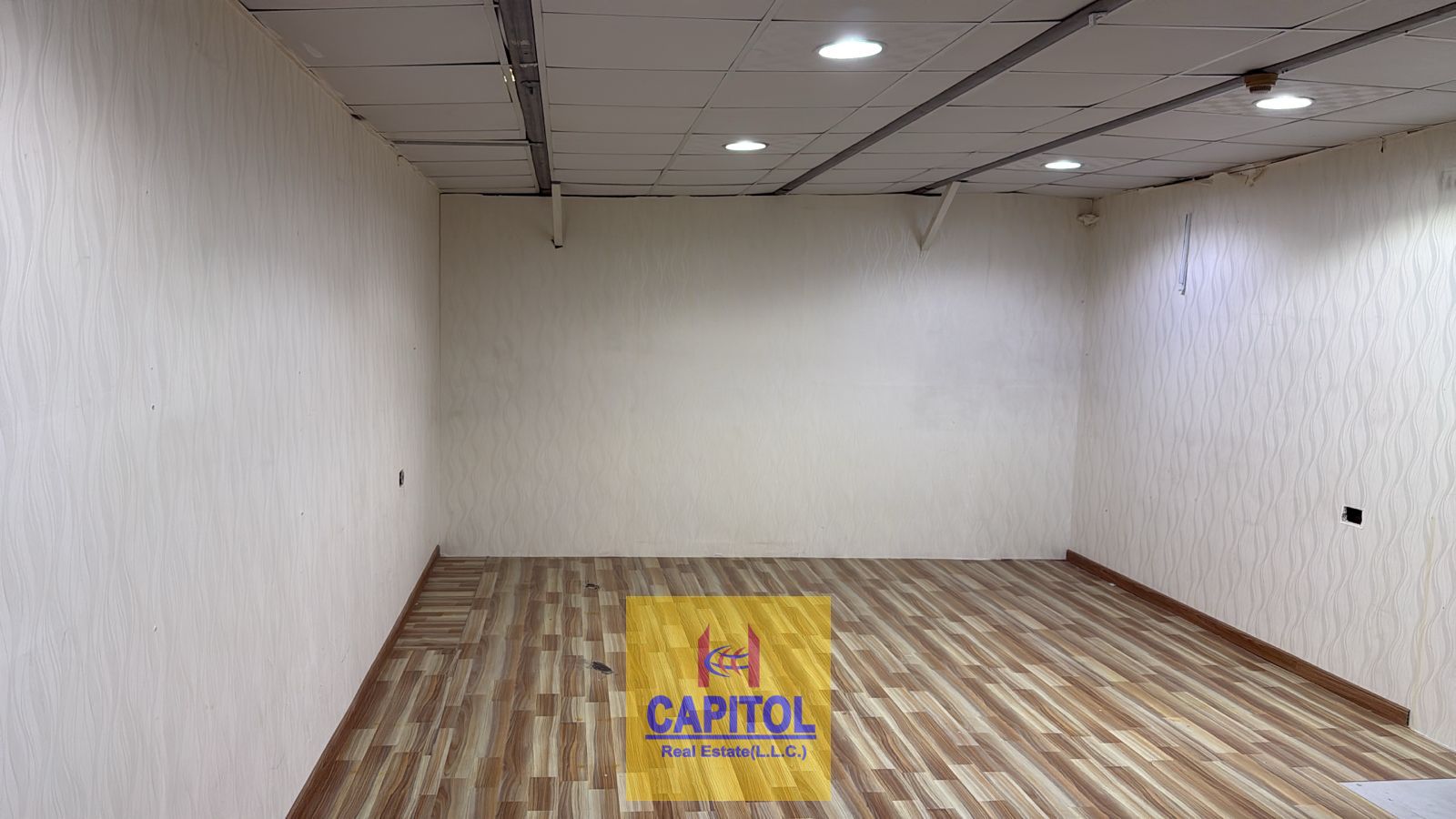 EXPANSIVE AND WELL KEPT WAREHOUSE- STORAGE MADE EASY IN AL QUOZ 1
