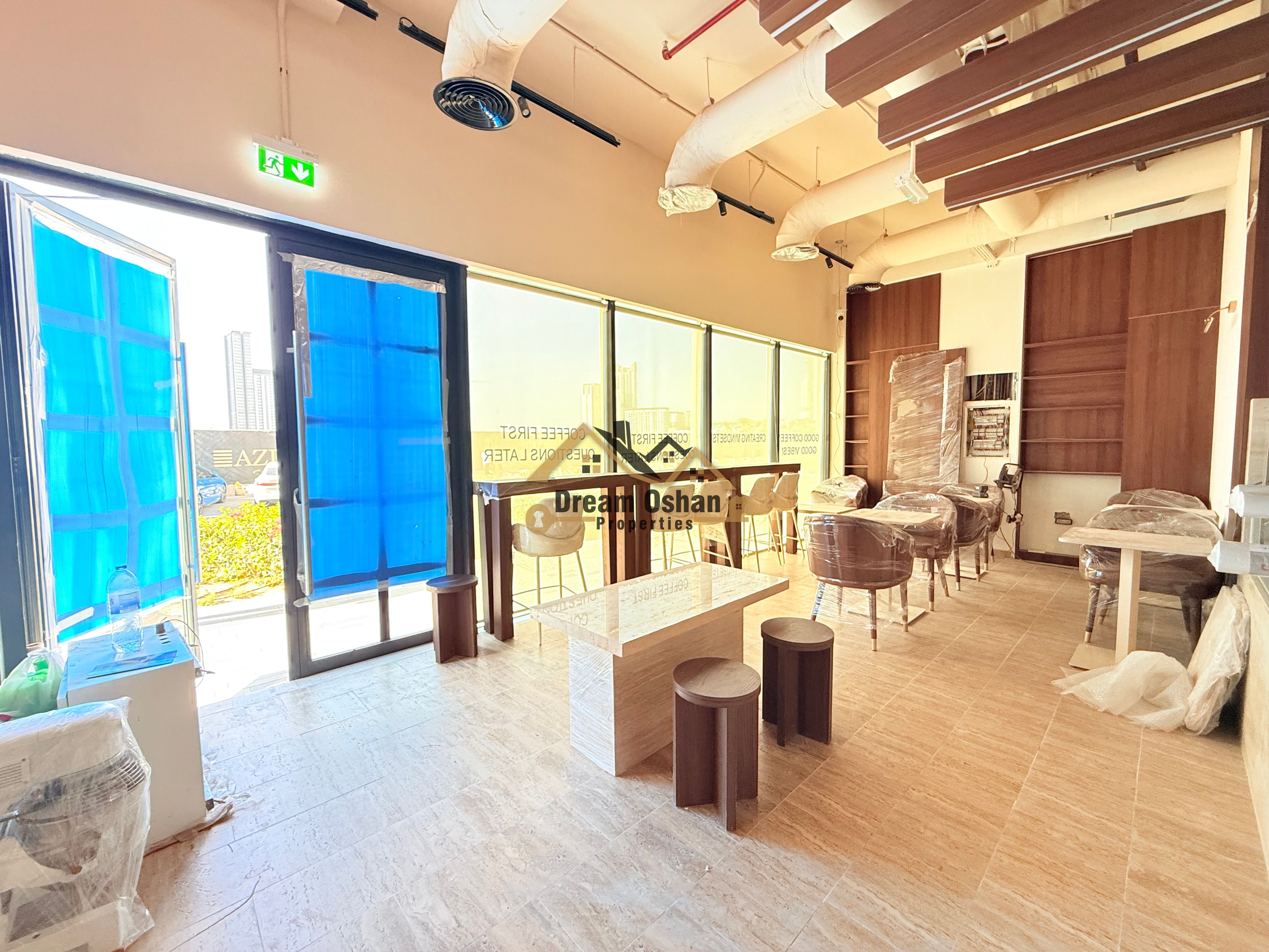 Prime Retail for Cafe / Coffee Shop | Fully Fitted | Immediate Operation | Customer Parking