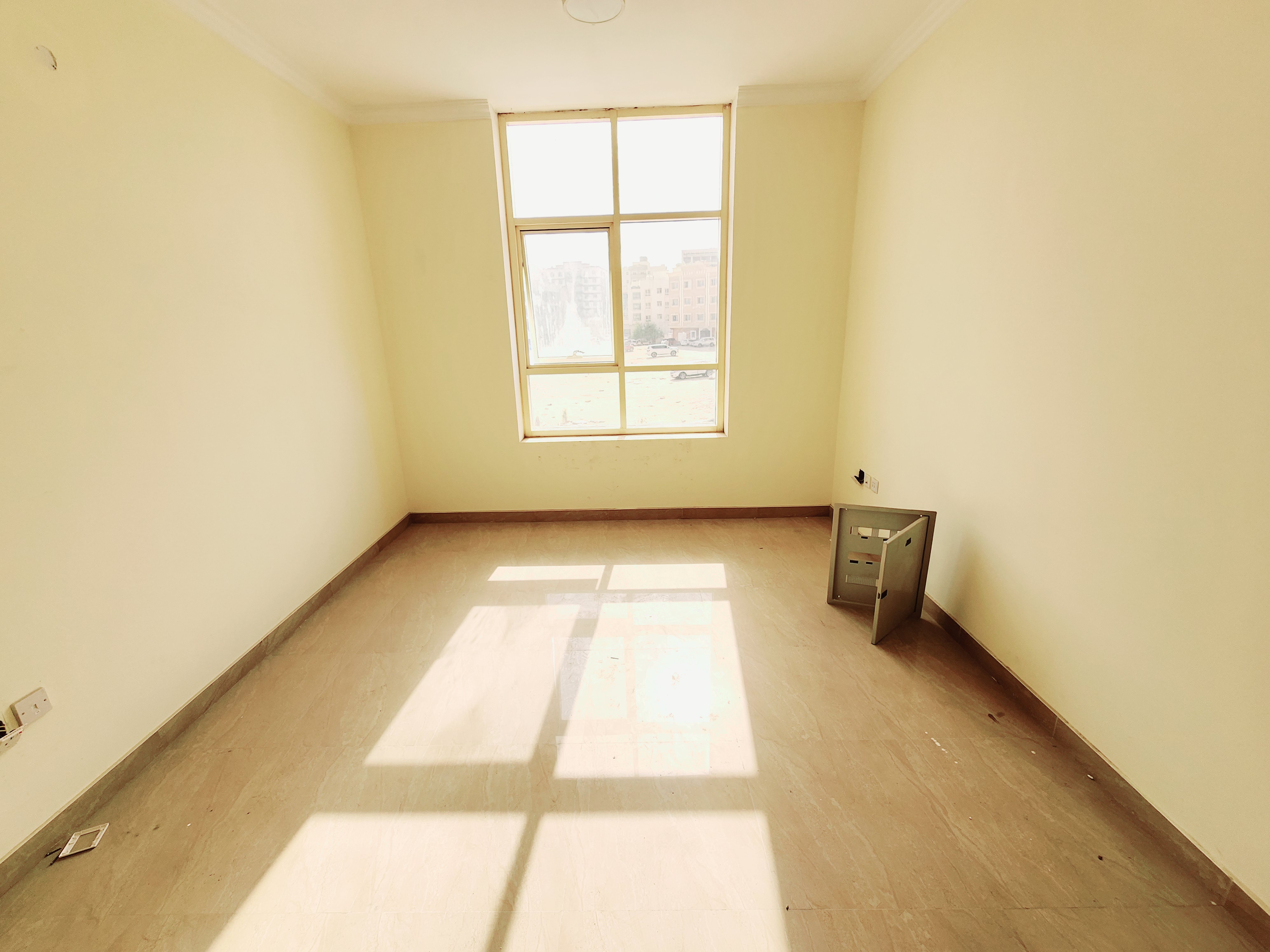 Brand new 1bhk school area 38k in sharjah Muwailah