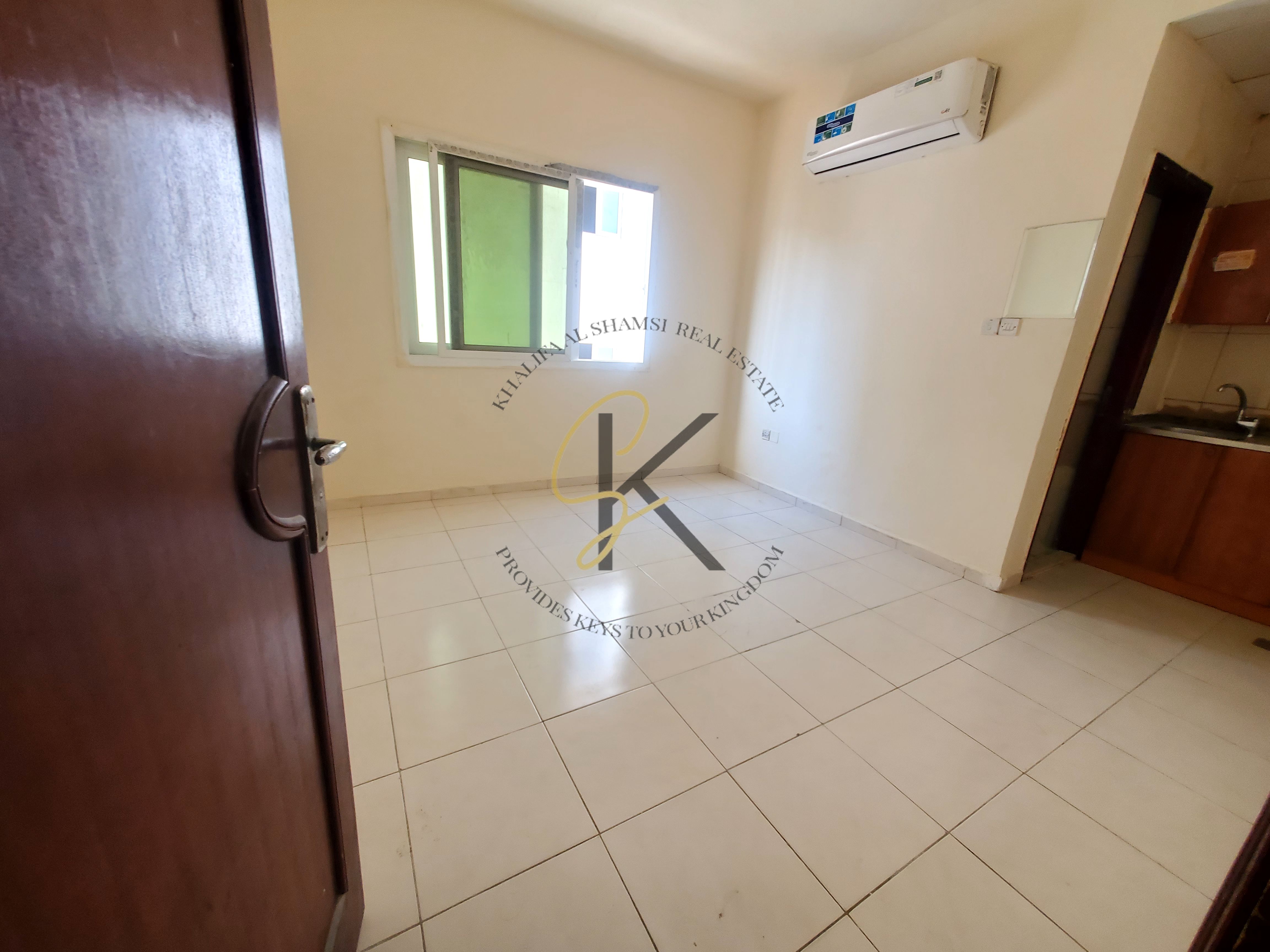Ready To Move Studio|| Separate Kitchen||For Bachelor||