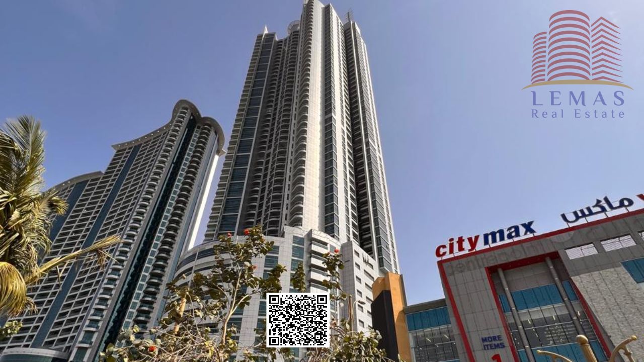 Two-bedroom apartment for sale with city views