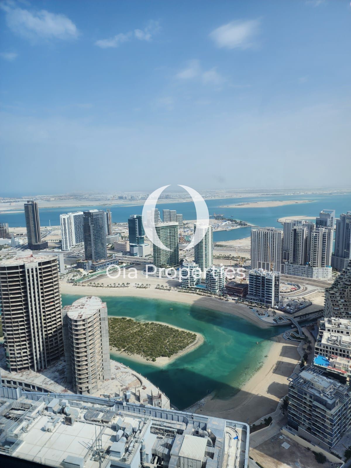 Premium 2BR+M+S | High Level Living | Sea Facing