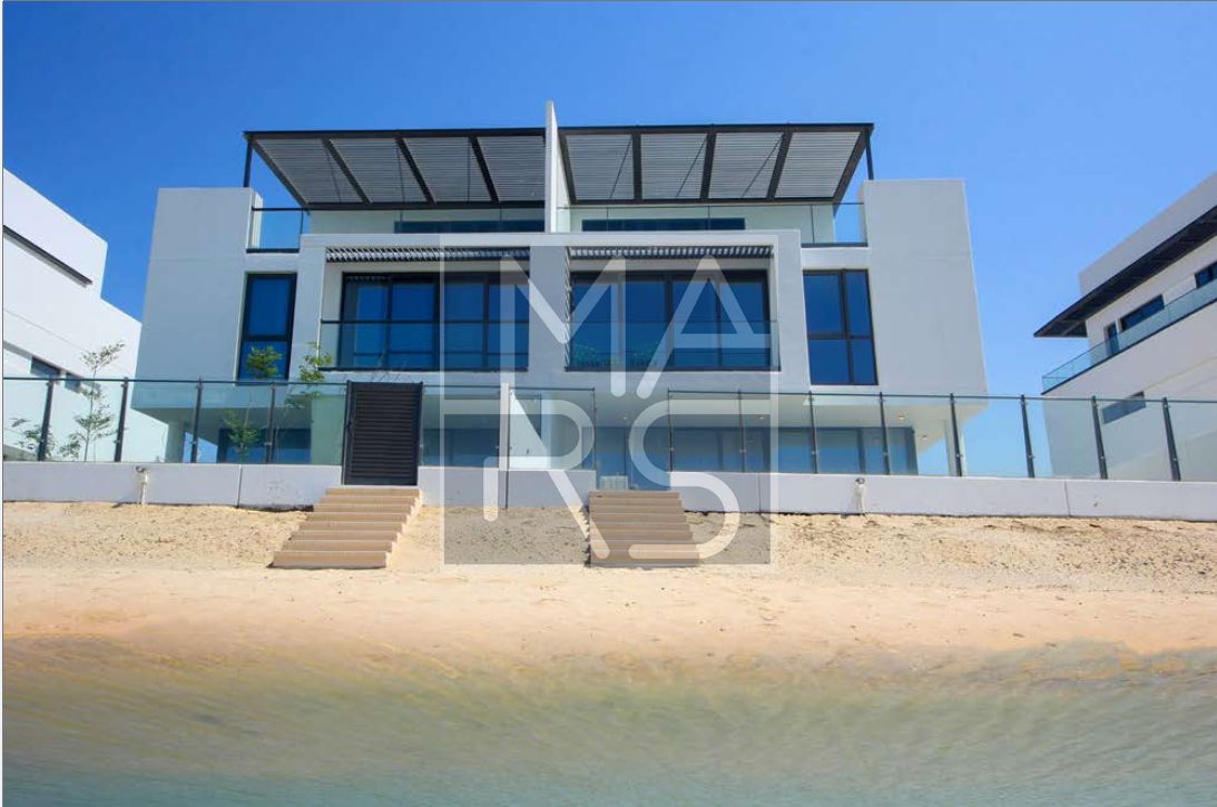 Luxurious 5-Bedroom Fully Furnished Villa with Beach