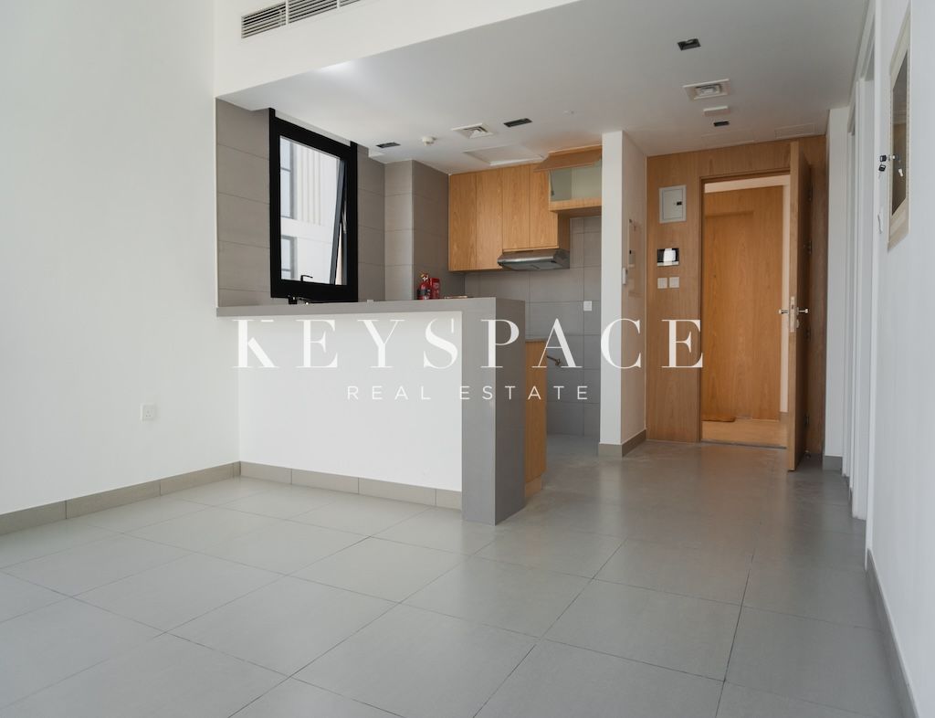 Intelligent Living Space in a Strategically Located Address | Resale