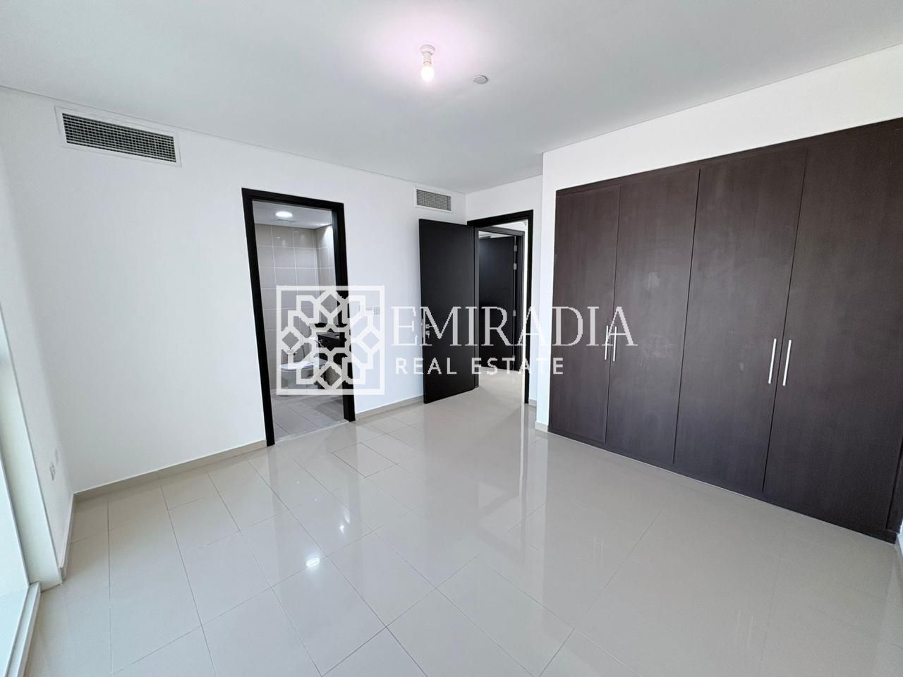 Canal View | 2Bed Massive 1,658 Sqft | Fitted Kitchen | 3 Baths