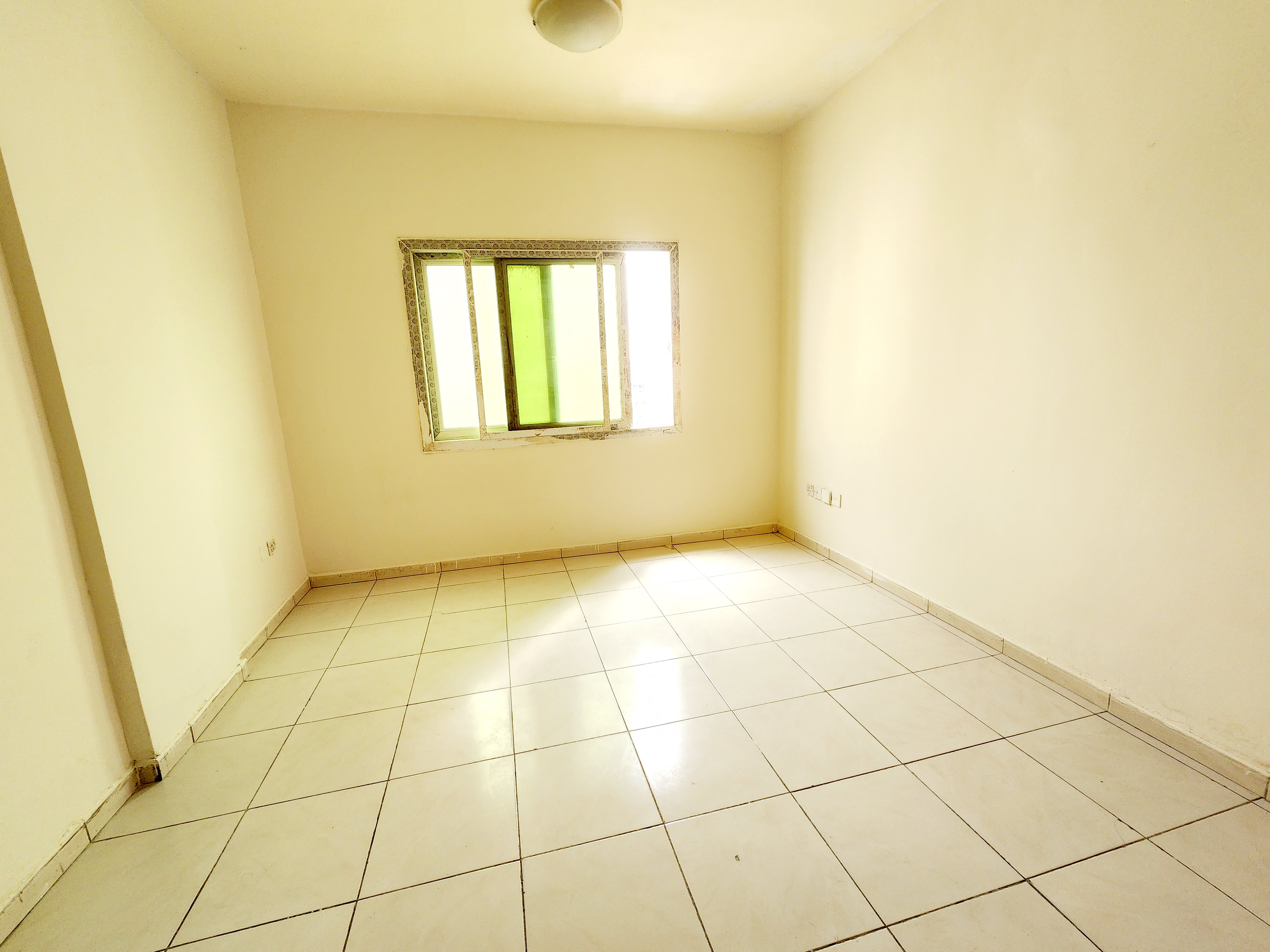Luxury studio available only 19k in sharjah Muwailah