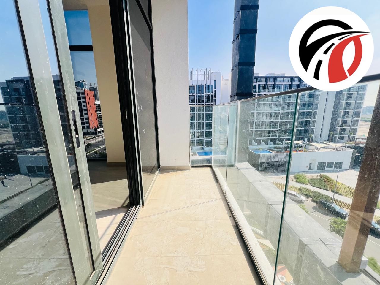 EXQUISITE APARTMENT || PRIME LOCATION|| READY TO MOVE