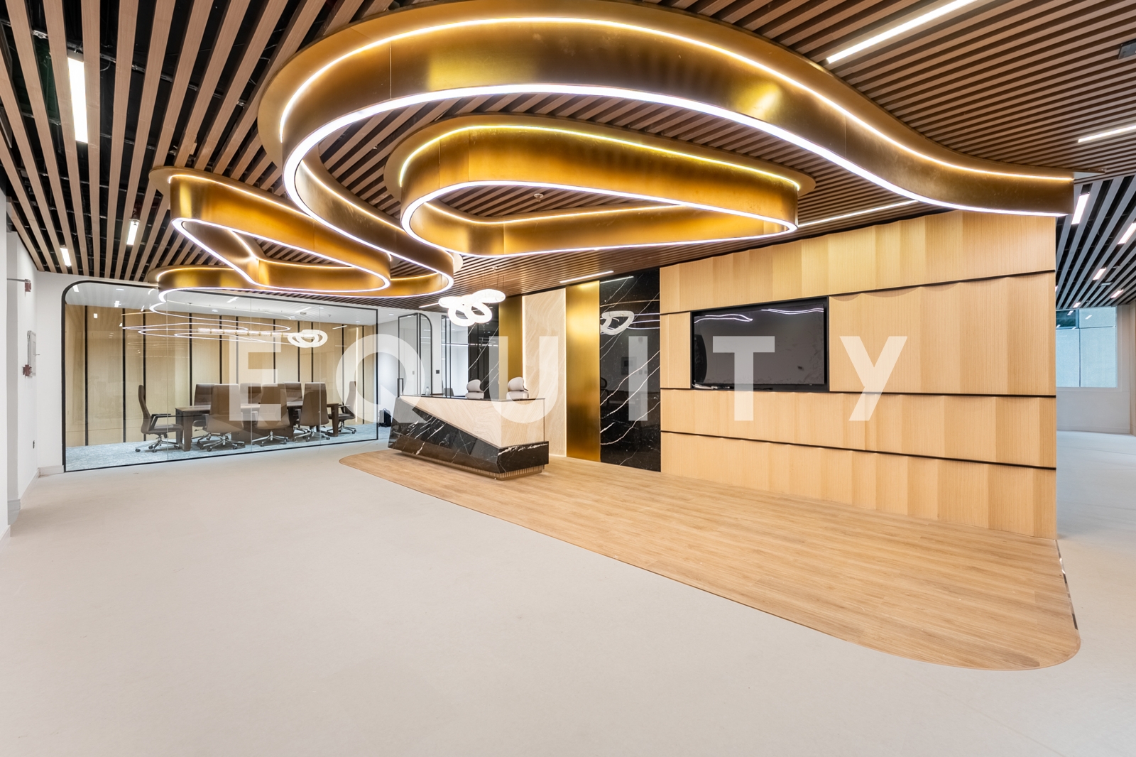 Spacious Fitted Office | 8 Parking Bays | Vacant