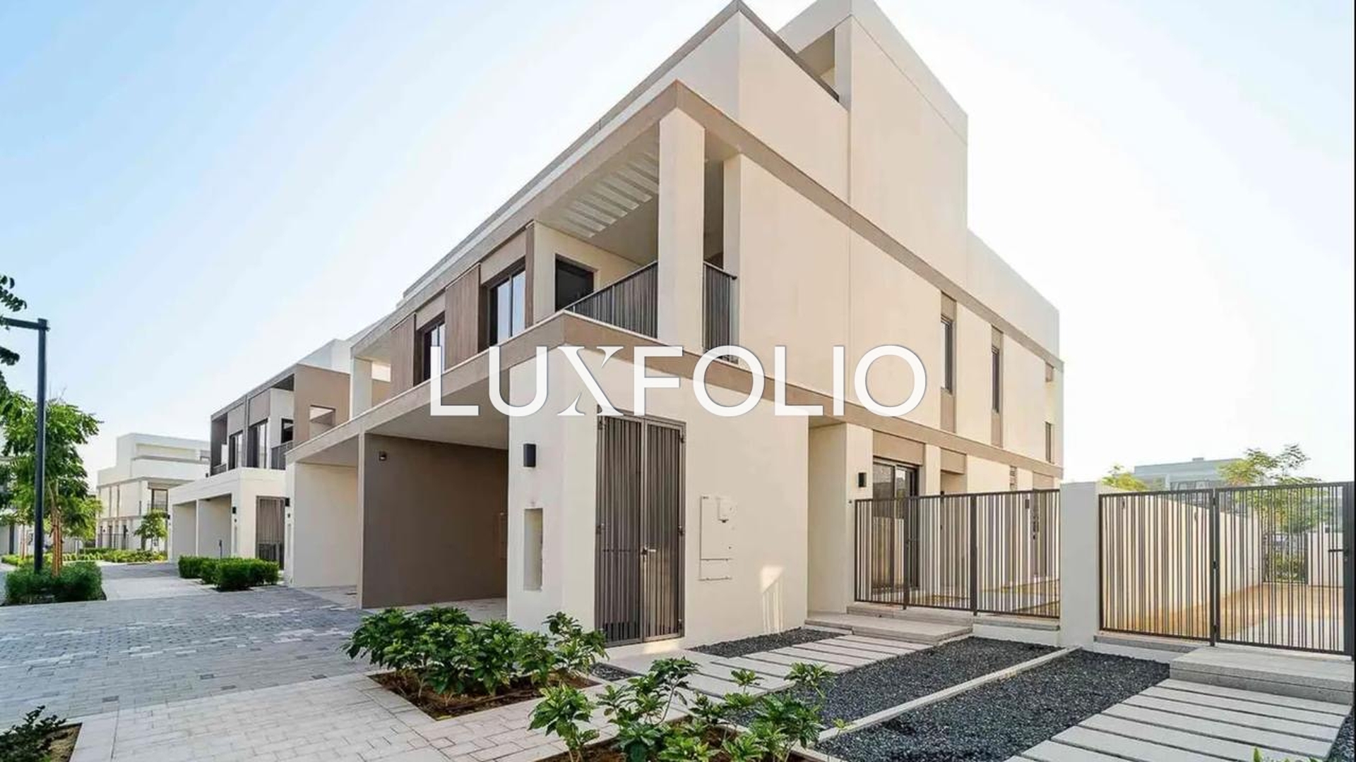 Twin Villa | Fully Upgraded | Light Wood | Internal