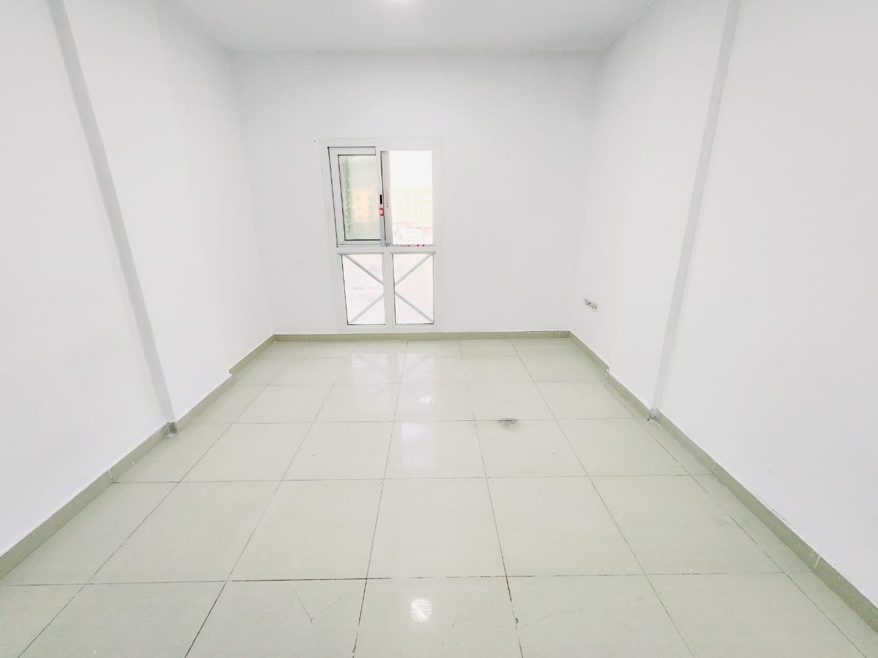 Luxury and Lavish 1Bedroom Apartment Prime Location Full Family Building