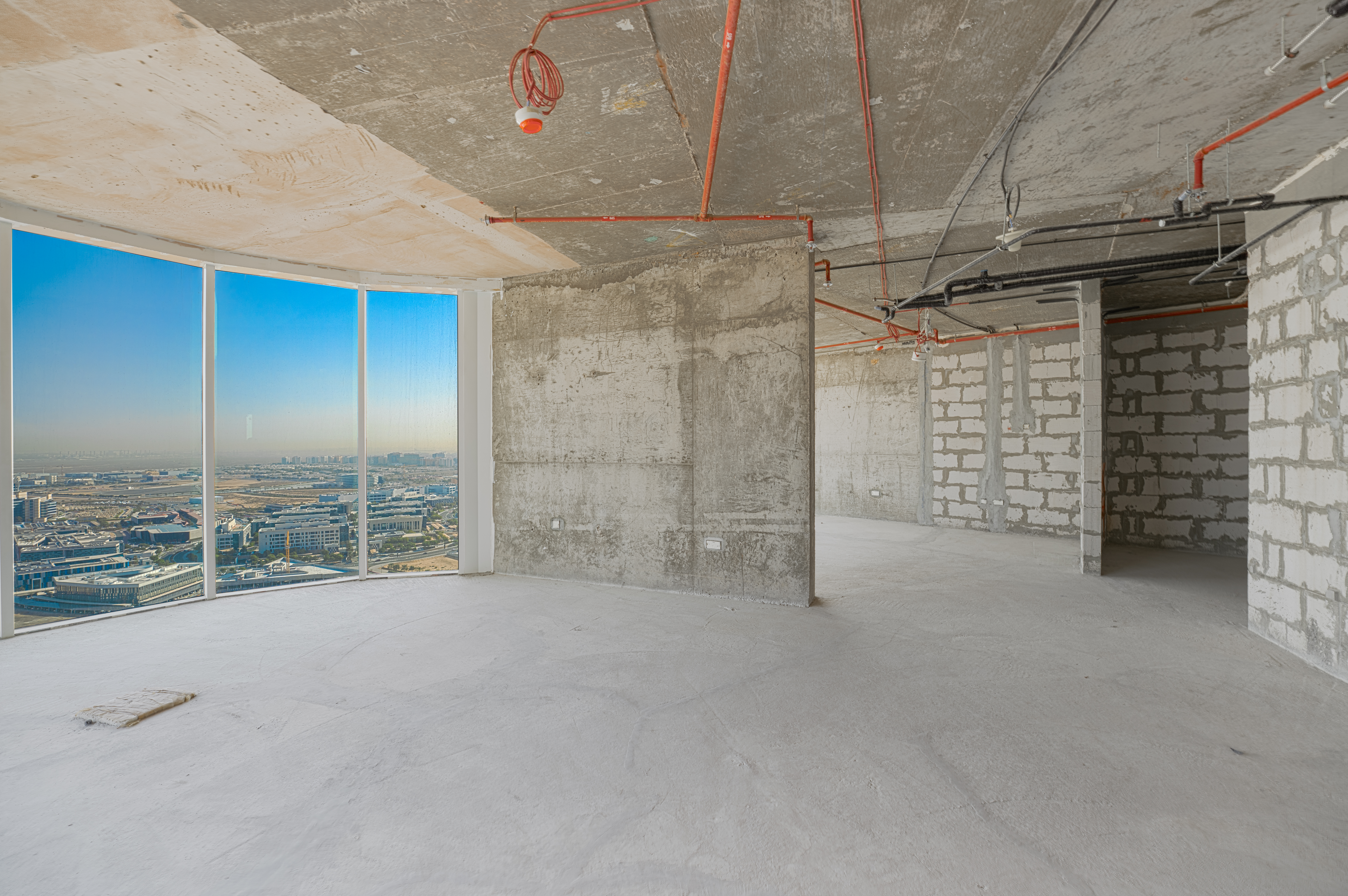 Panoramic View | Half Floor | Vacant | High Floor