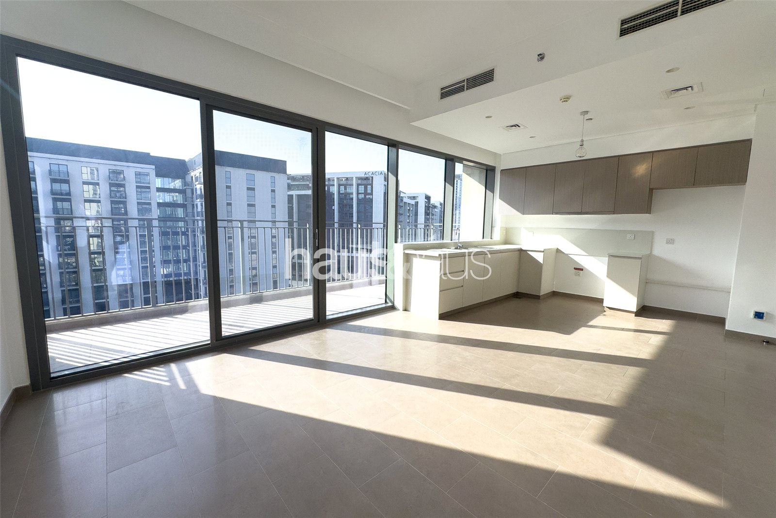 Vacant | Corner Unit | Bright | Viewable Today
