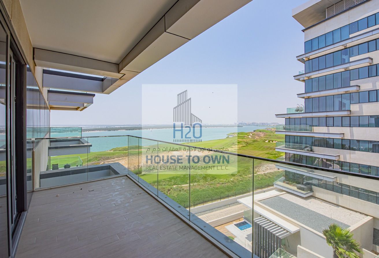 Luxury 2-Bedroom Apartment with Golf View