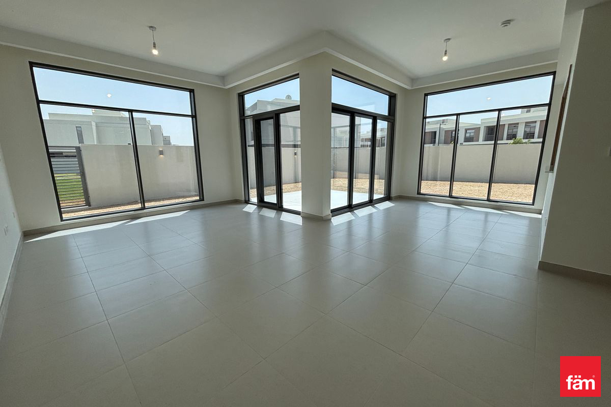 Built In Appliances | Closed Kitchen | Maids Room