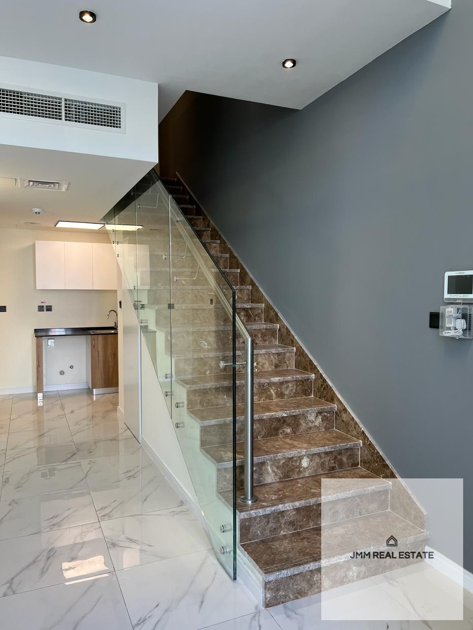 Corner Villa | Ready to move | Upgraded Garden