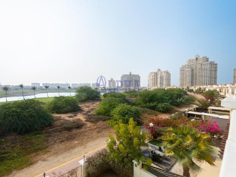 Hot Offers 4 Bedrooms Townhouse for Sale