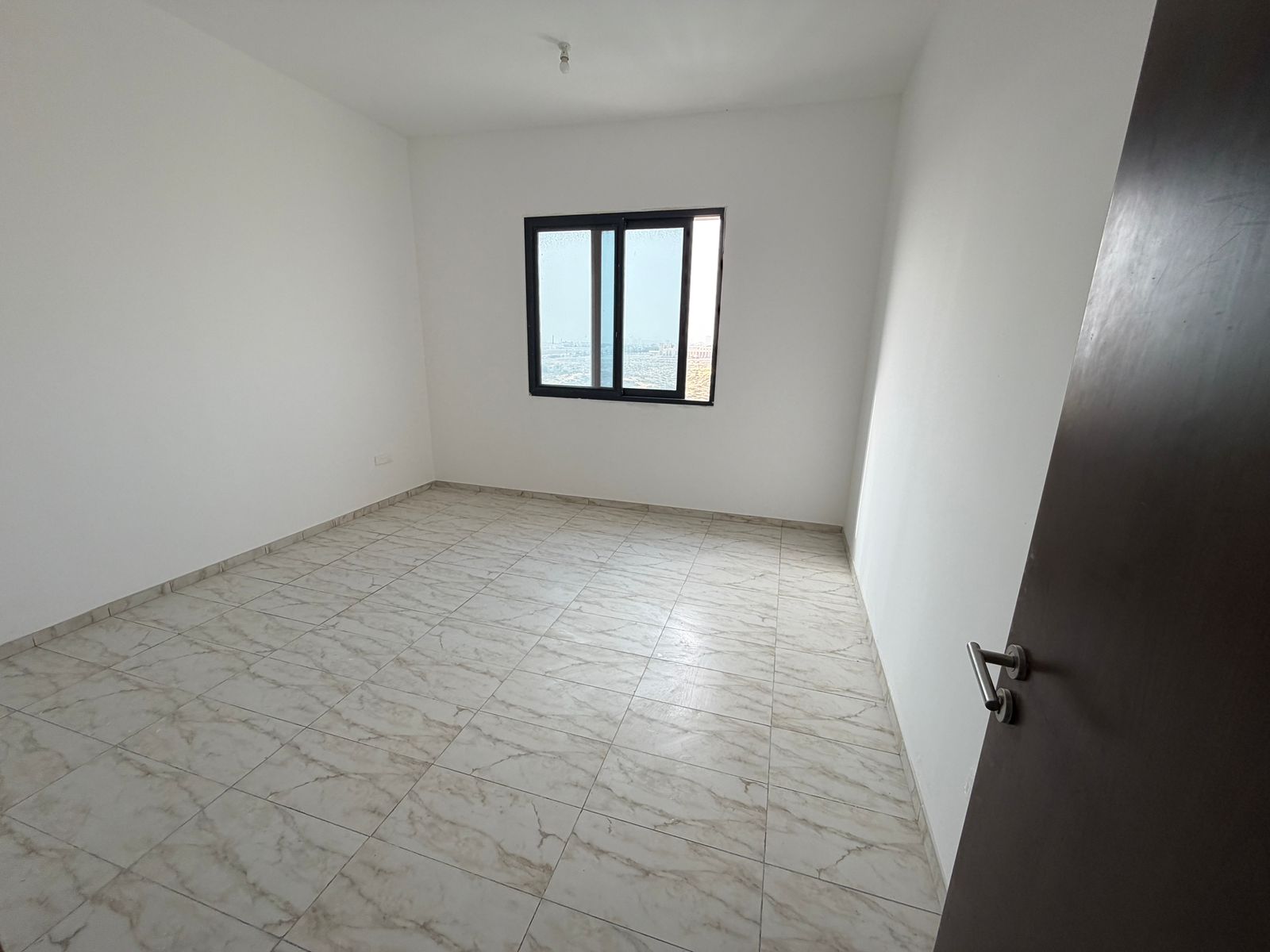 1 Bedroom + Living Room Apartment for Annual Rent in Al Aaliyah – Spacious, Bright Balcony, Prime Location