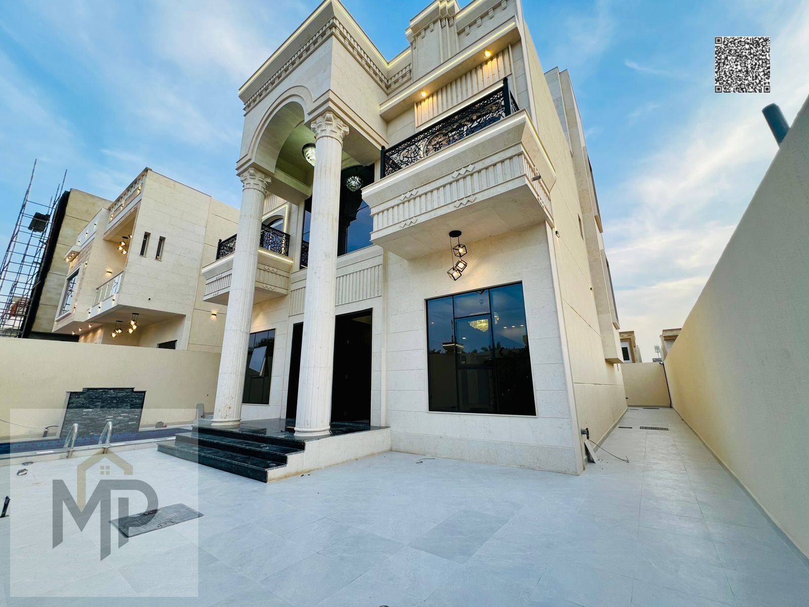 A distinctive villa close to all services and the mosque, with a private pool, providing a comfortable and elegant lifestyle.