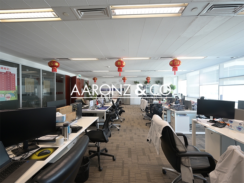 Spacious Office | Golf Course View | Grade A
