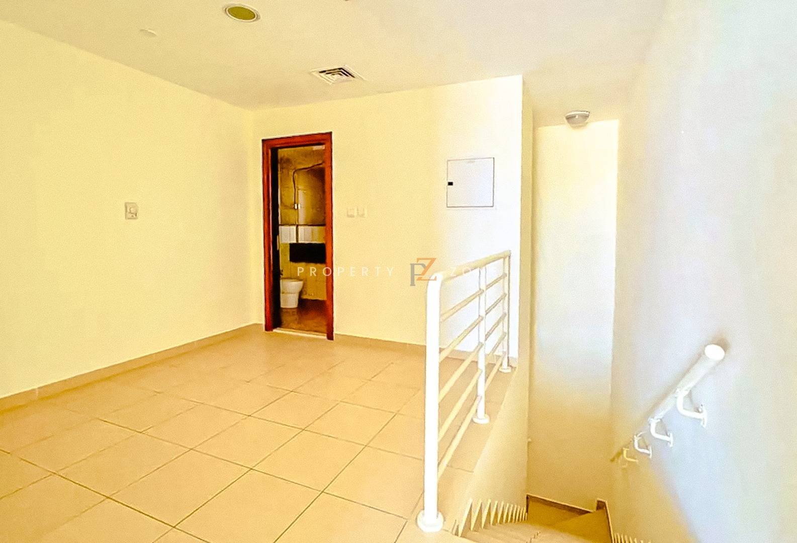 Lake View | Chiller Free | Near Metro