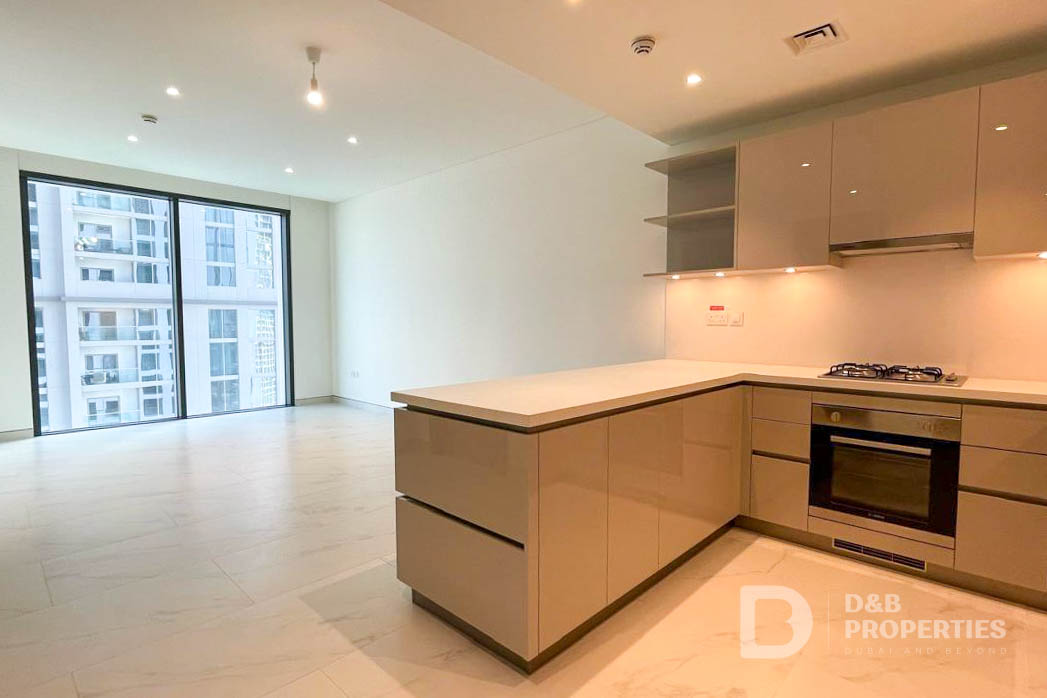 Creek View | Mid Floor | Prime quality