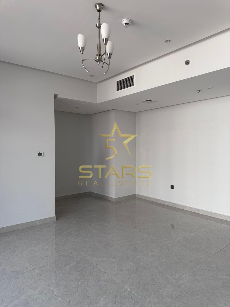 Ready to Move | Bright Layout | High Demand Community