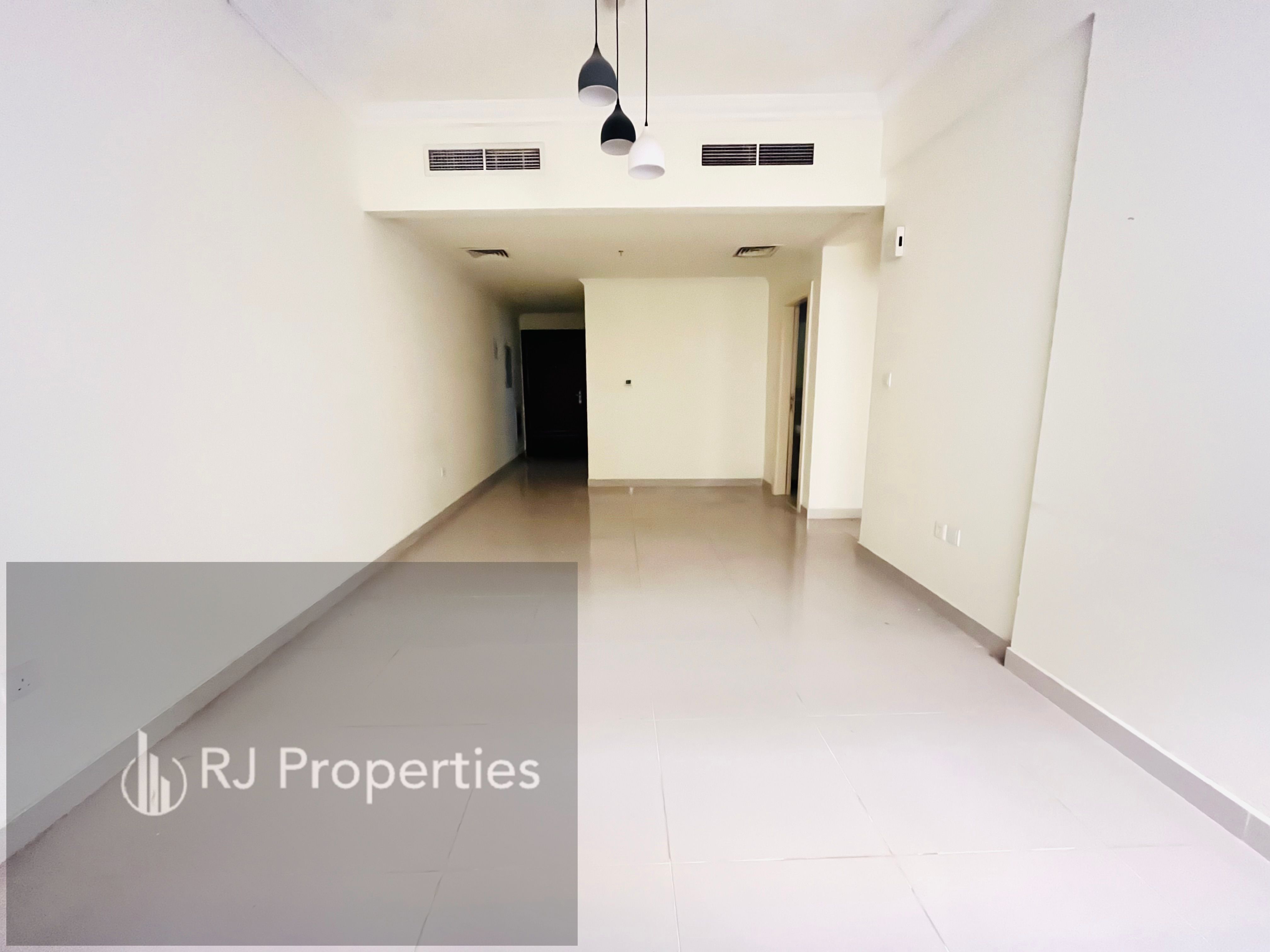 Luxury and very spacious huge size 1bhk like brand new with master bedroom + wardrobe parking free