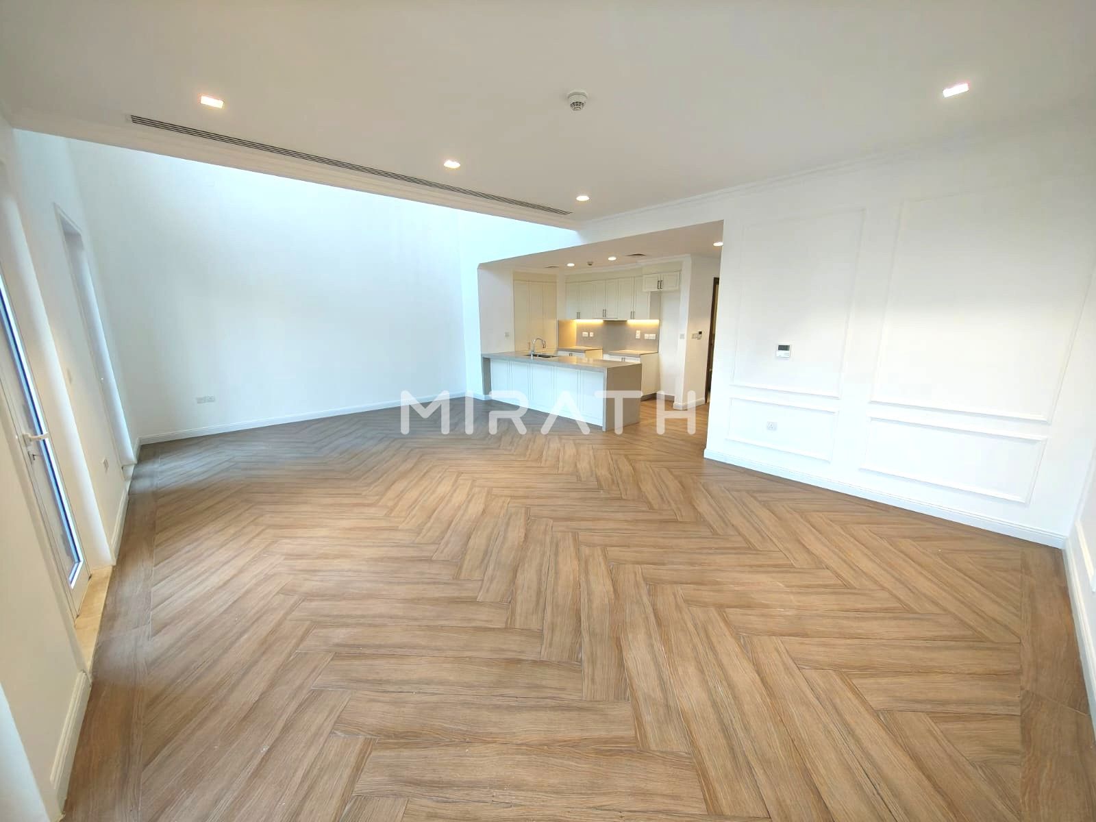 Lowest Price | Single Row | Pool View |