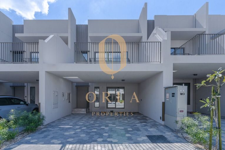 Elegant Townhouse | Fully Furnished | Top Community Living