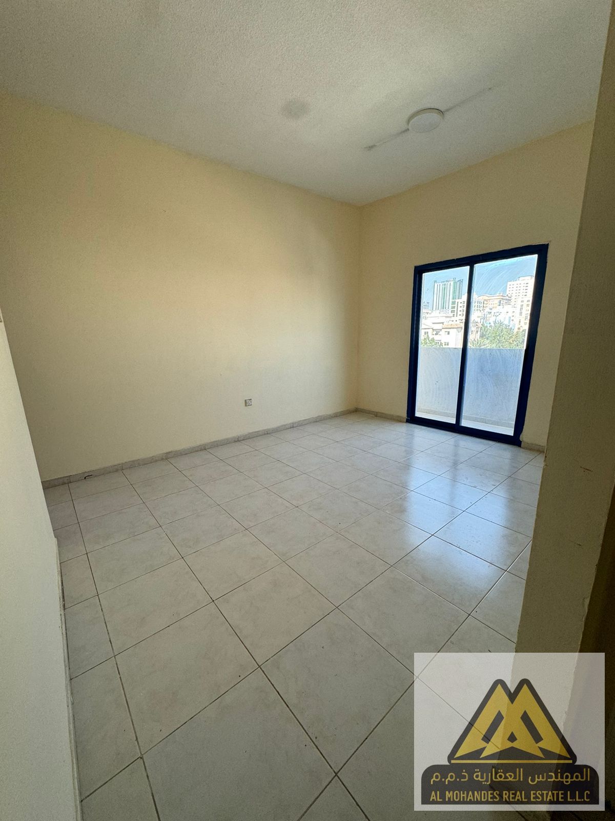 Spacious 1 Bedroom Hall Apartment for Rent in Al Nuaimiya 2, Ajman – Closed Kitchen, Balcony, Split AC, Ready to Move In