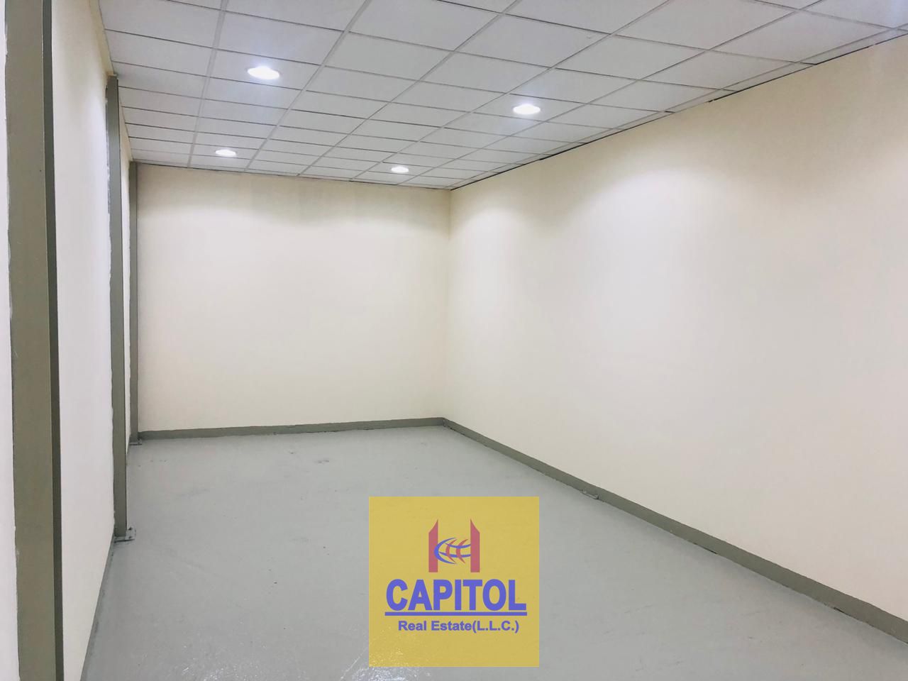 Top Tier Storage Warehouse in Ground Floor Available in Al Quoz 4