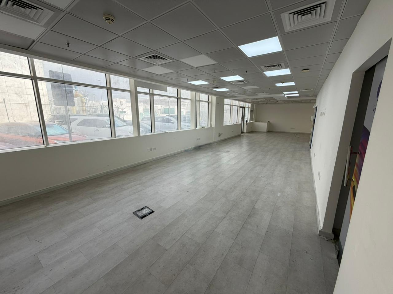 Spacious Showroom for Rent | Parking Available | Dubai