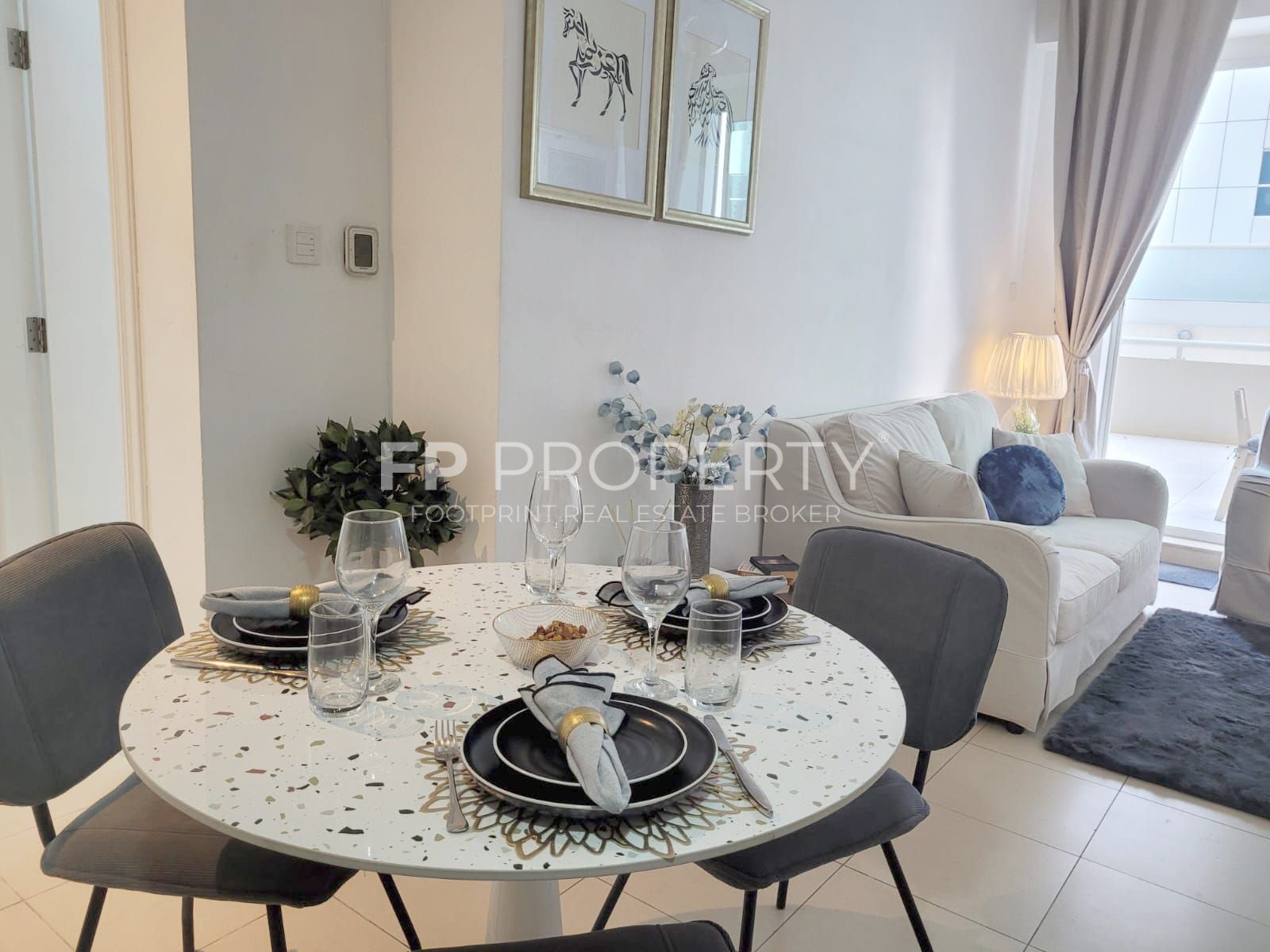 Luxurious 1 BR Apartment | Good View | Low Floor