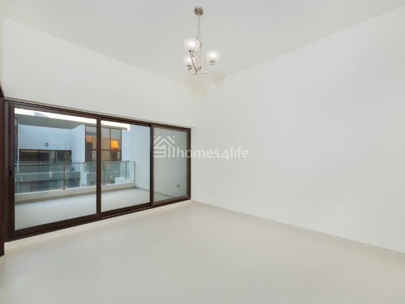 4 Bedrooms + Maid’s | The Fields at District 11