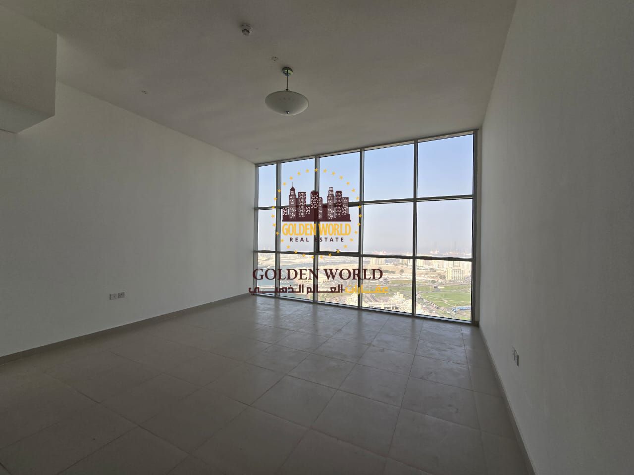 Large 1BR apartment in Al Majaz 1 with full panoramic lake & Central Market view, master bedroom, maid’s room, store, built-in wardrobes