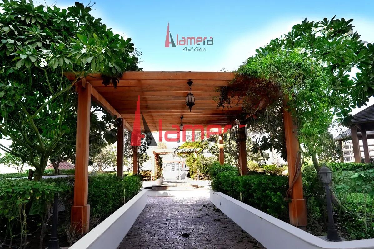 2 Bedroom | Close Kitchen | Large Size + Balcony | Full Facility | Guarantee high return