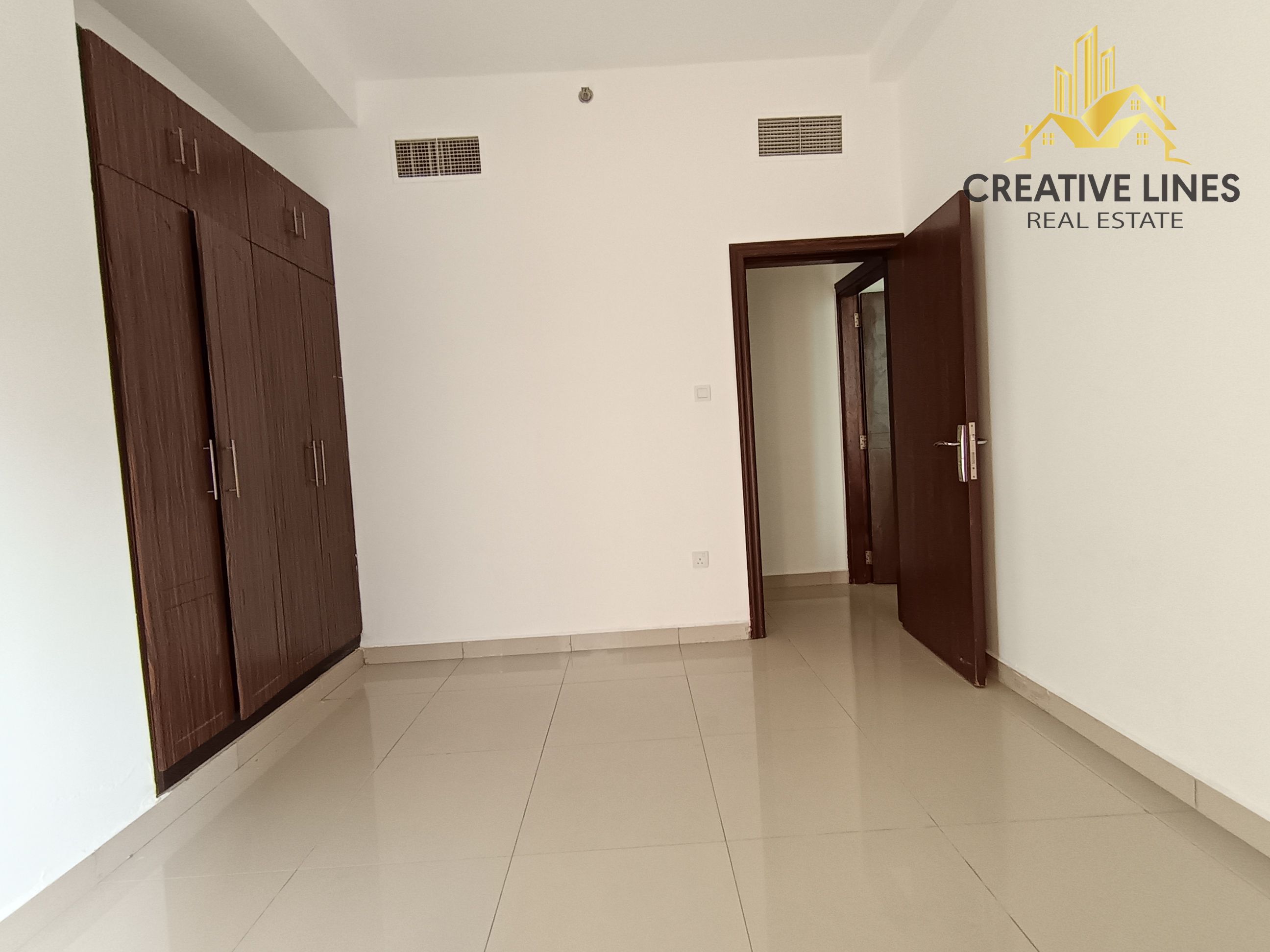 Like A Good Building SPACIOUS 2BHK Apartment With All Amenities