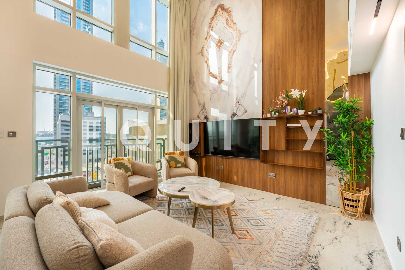 Study | Fully upgraded | Furnished | Vacant