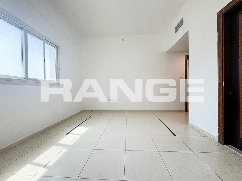 Spacious 2BR | Closed Kitchen | High floor