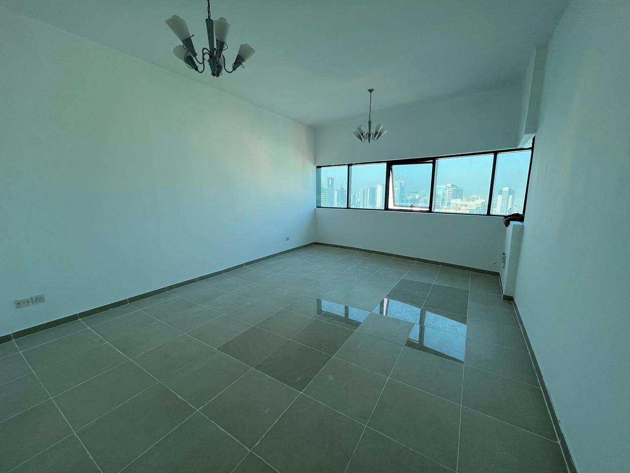 Gym | Pool | Family | Ready to move