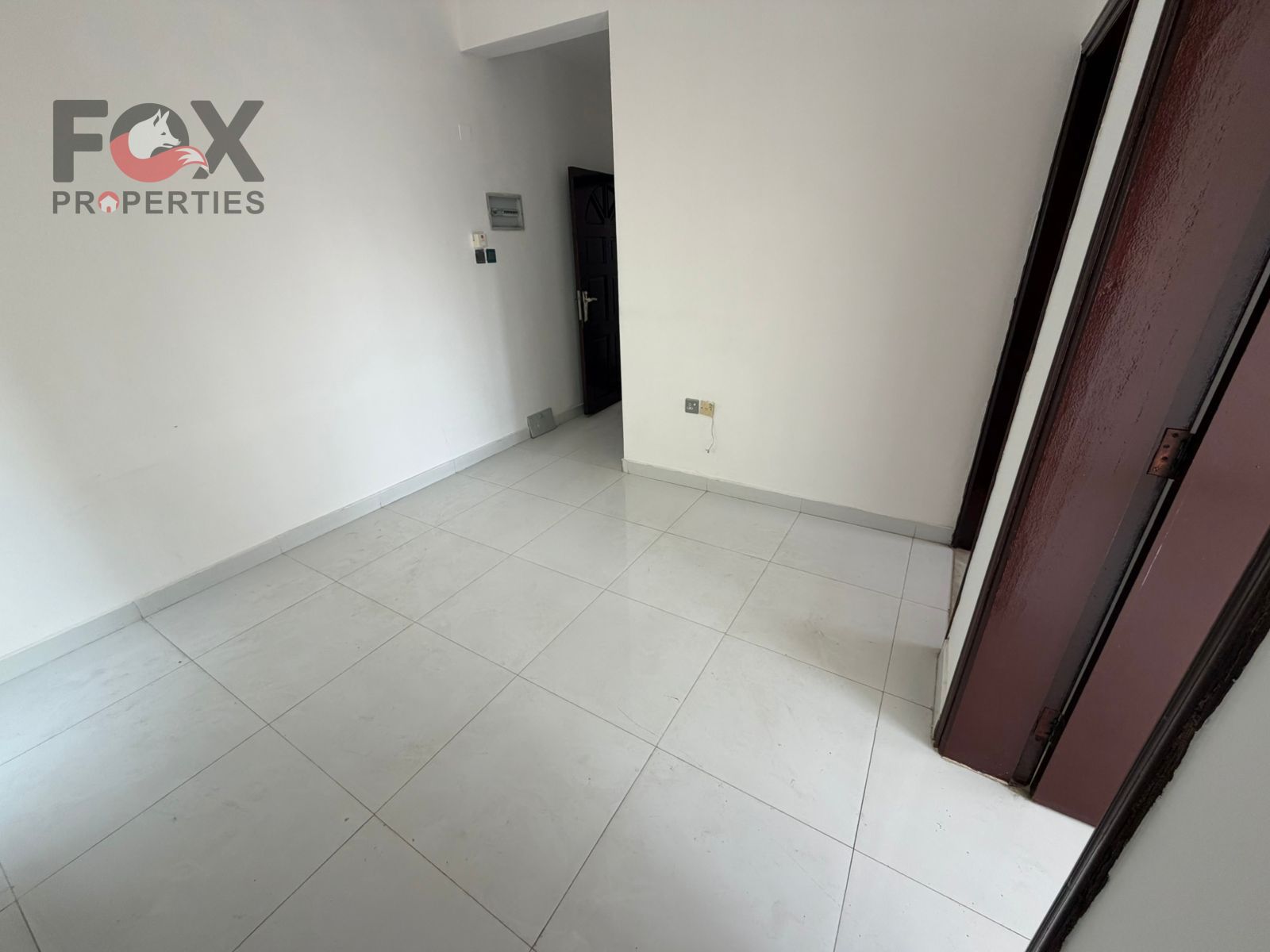 One Bedroom Apartment with Split AC for Annual Rent in Al Nakhil, Second Row from the Corniche, Prime Location Near the Sea and All Services