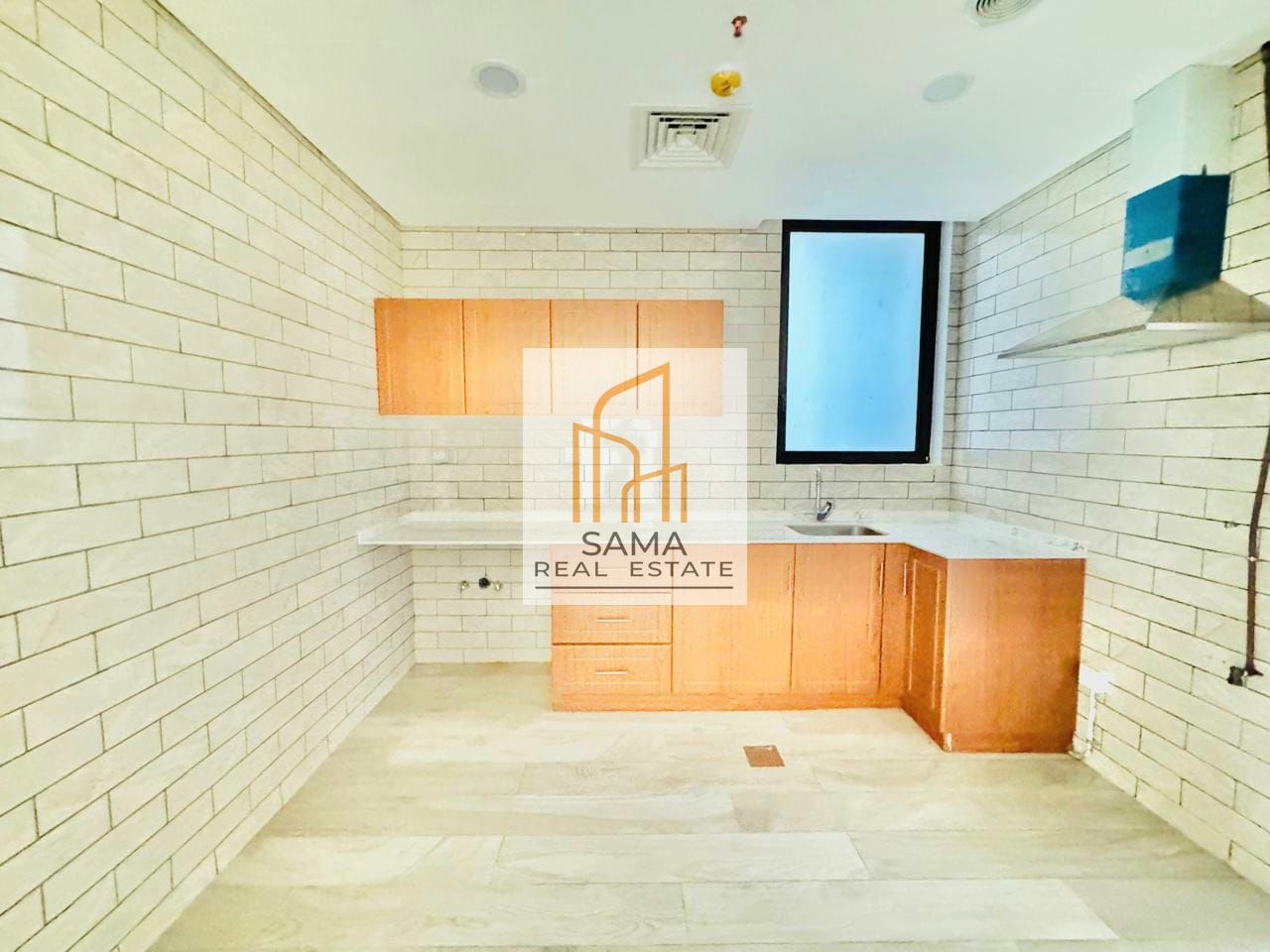 No-Deposit-No-Commission 2 bedroom apartment with car parking just t62k Alzahia