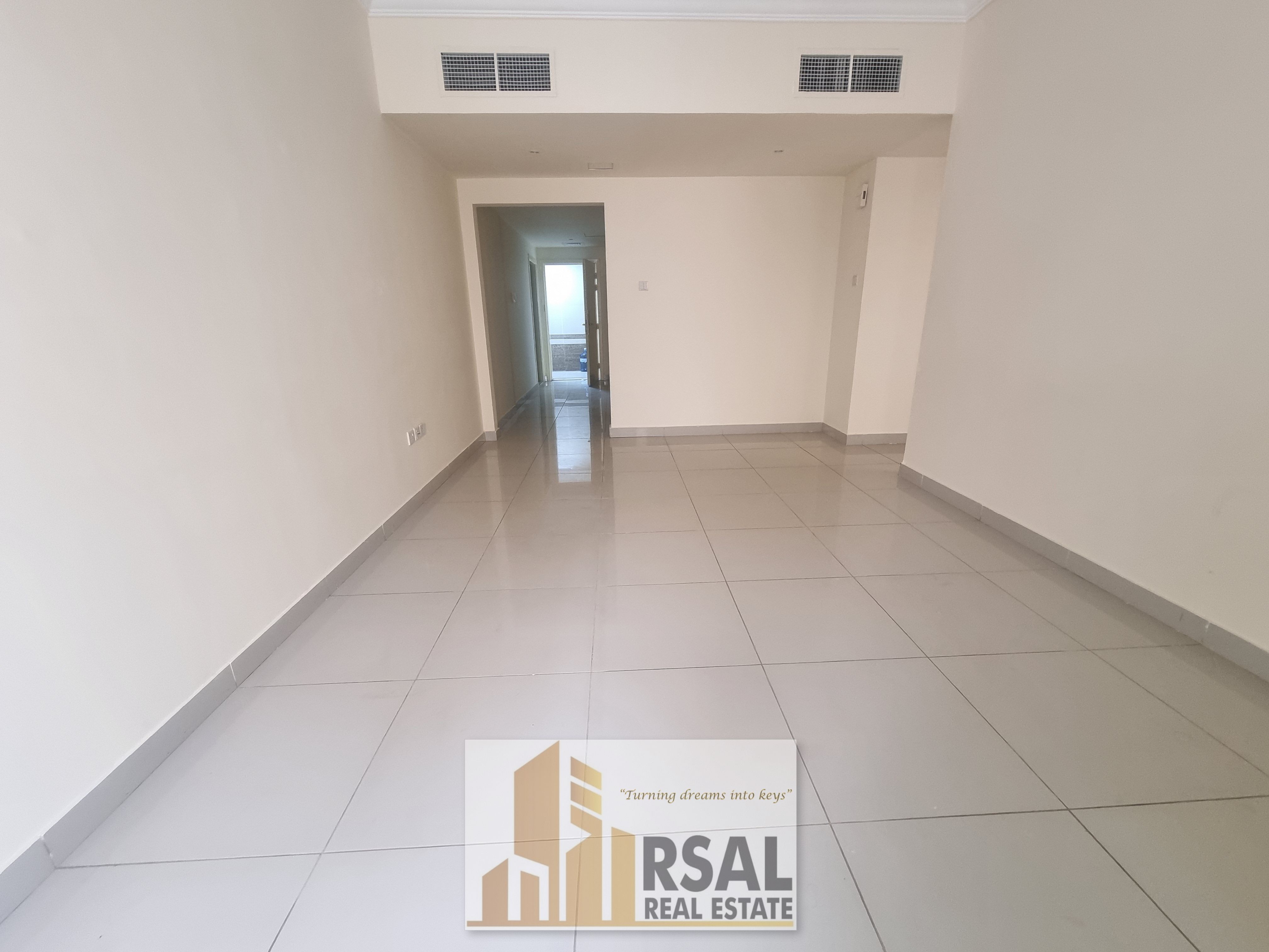 Afordable Lavish Family 1Bhk With Balcony//Low Commiss//Coverd Parking//Ready to Move//Easy Payment//Close To The Nasto Hypermarket To The Safai Mall