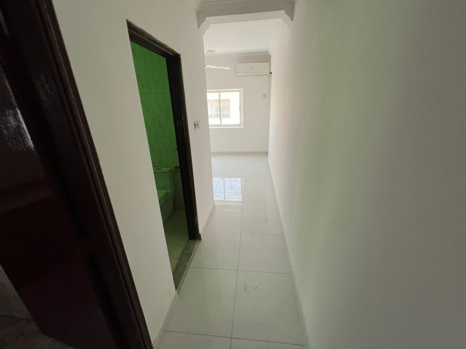 Spacious studio apartment with separate kitchen on Ajman Corniche - available for annual rent at a special price