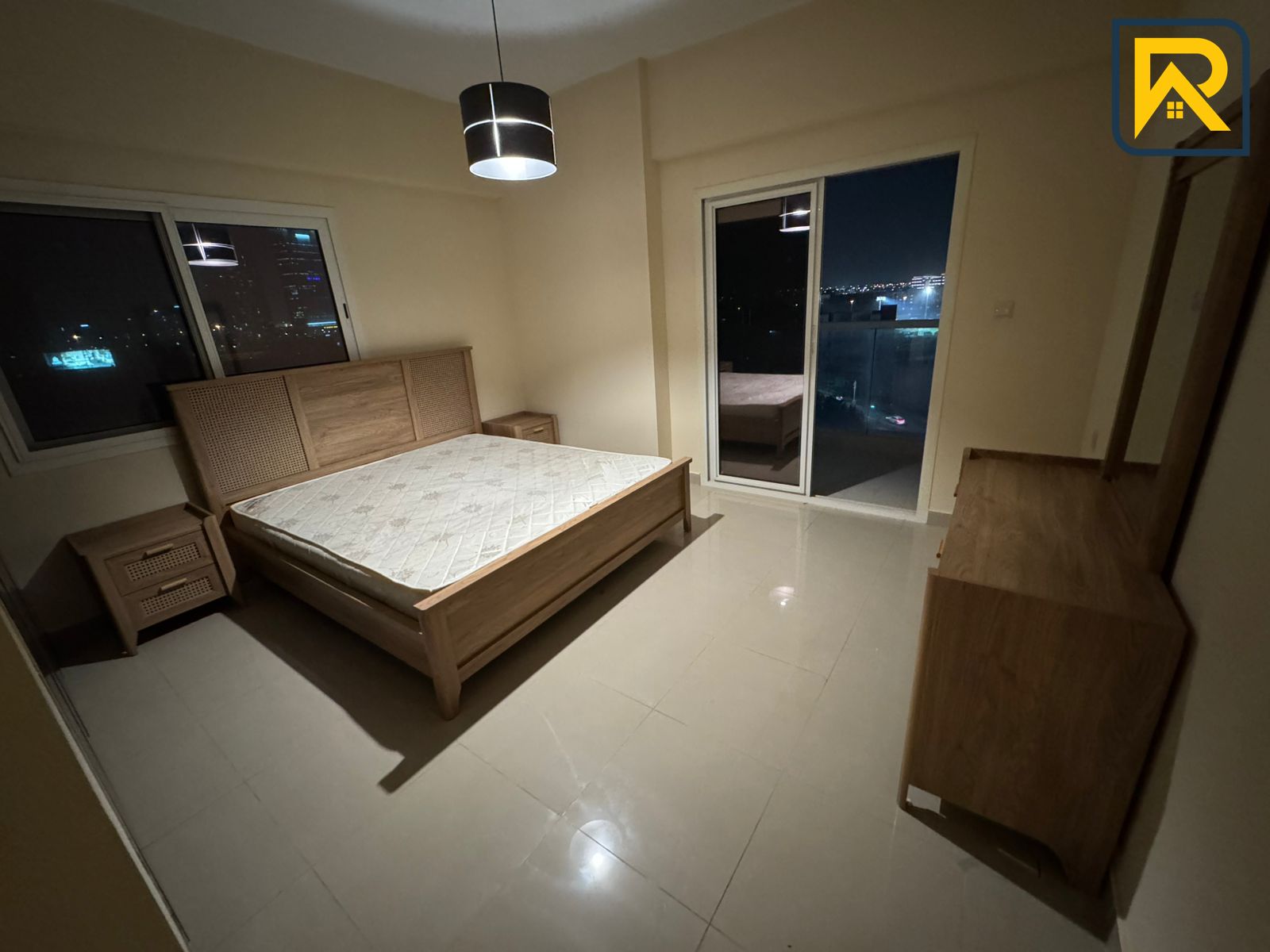 Furnished 1-Bedroom with Balcony I Bright Unit I Prime Location